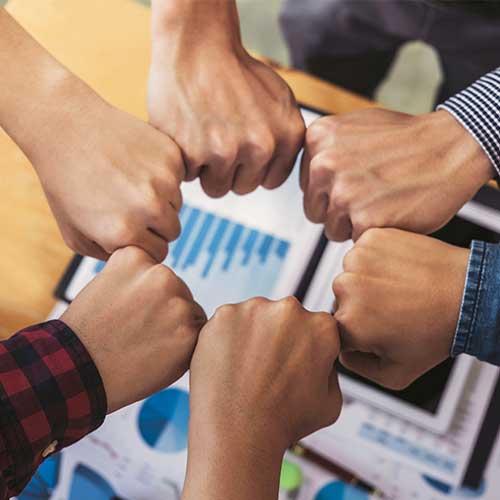 Creare alleanze strategiche con competitor su LinkedIn