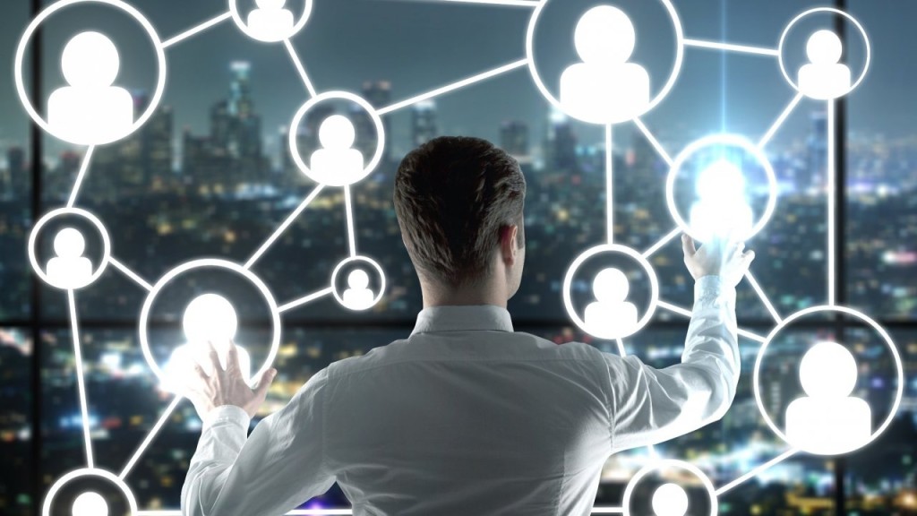 Come identificare i decision maker su LinkedIn