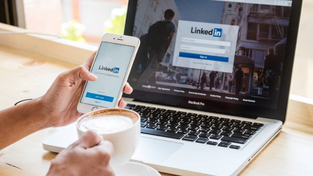 Impostare il CV in Inglese su LinkedIn