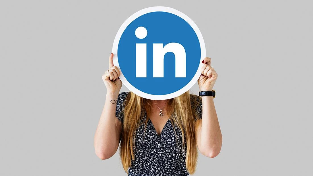 Esempi di profili LinkedIn perfetti da cui trarre ispirazione